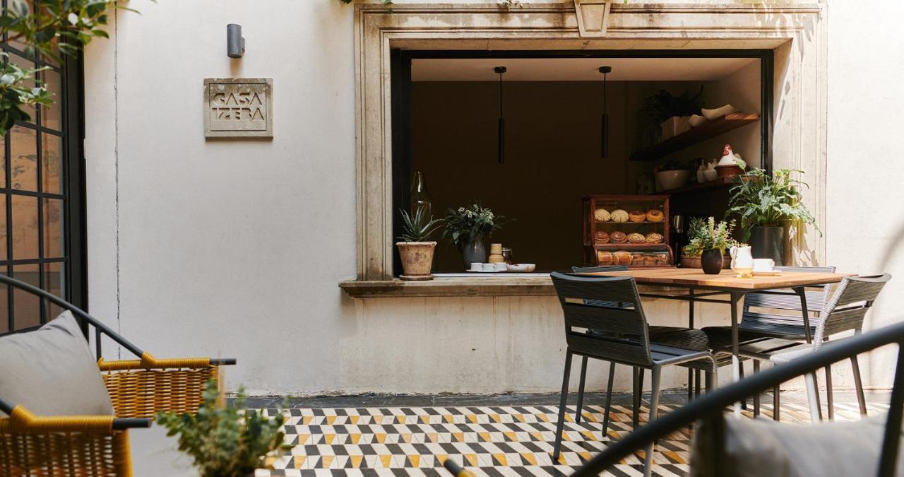 ホテル Casa Izeba メキシコシティ エクステリア 写真